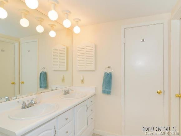 10 Toxaway Shores - Photo 10