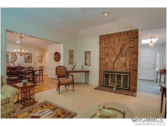563 Fox Run Lane - Photo 16