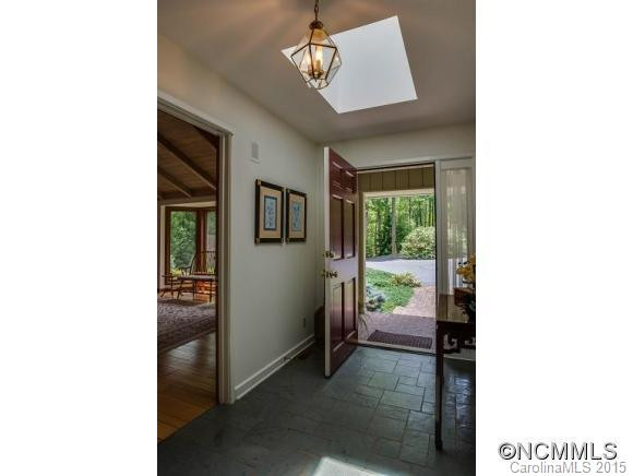563 Fox Run Lane - Photo 3