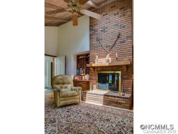 563 Fox Run Lane - Photo 5