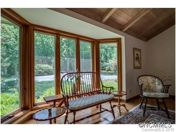 563 Fox Run Lane - Photo 6
