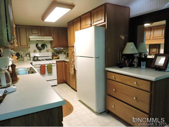80 Hill Crest Lane - Photo 14