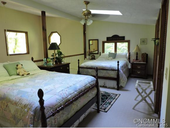 80 Hill Crest Lane - Photo 18