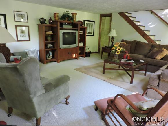 80 Hill Crest Lane - Photo 8