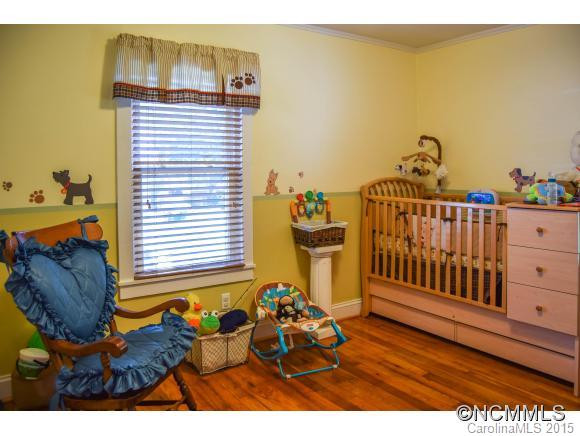 145 Sinclair Avenue - Photo 11