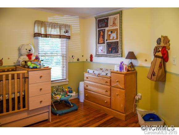 145 Sinclair Avenue - Photo 12