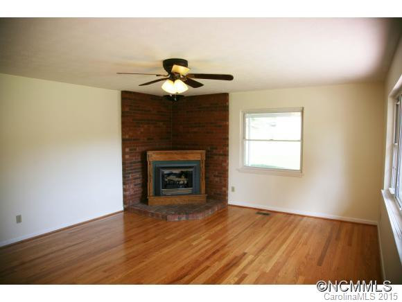 18 Dixon Terrace - Photo 3