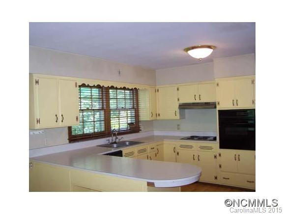 470 Longview Drive - Photo 12