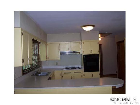 470 Longview Drive - Photo 14