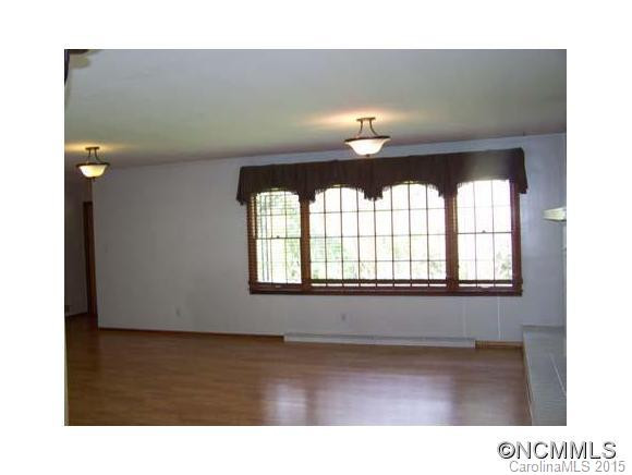 470 Longview Drive - Photo 15