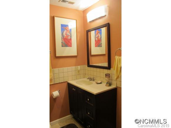 109 Taylor - Photo 11