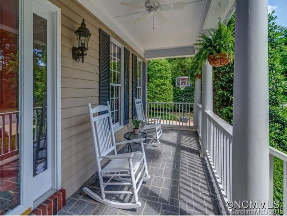 905 WOODVINE RD - Photo 2