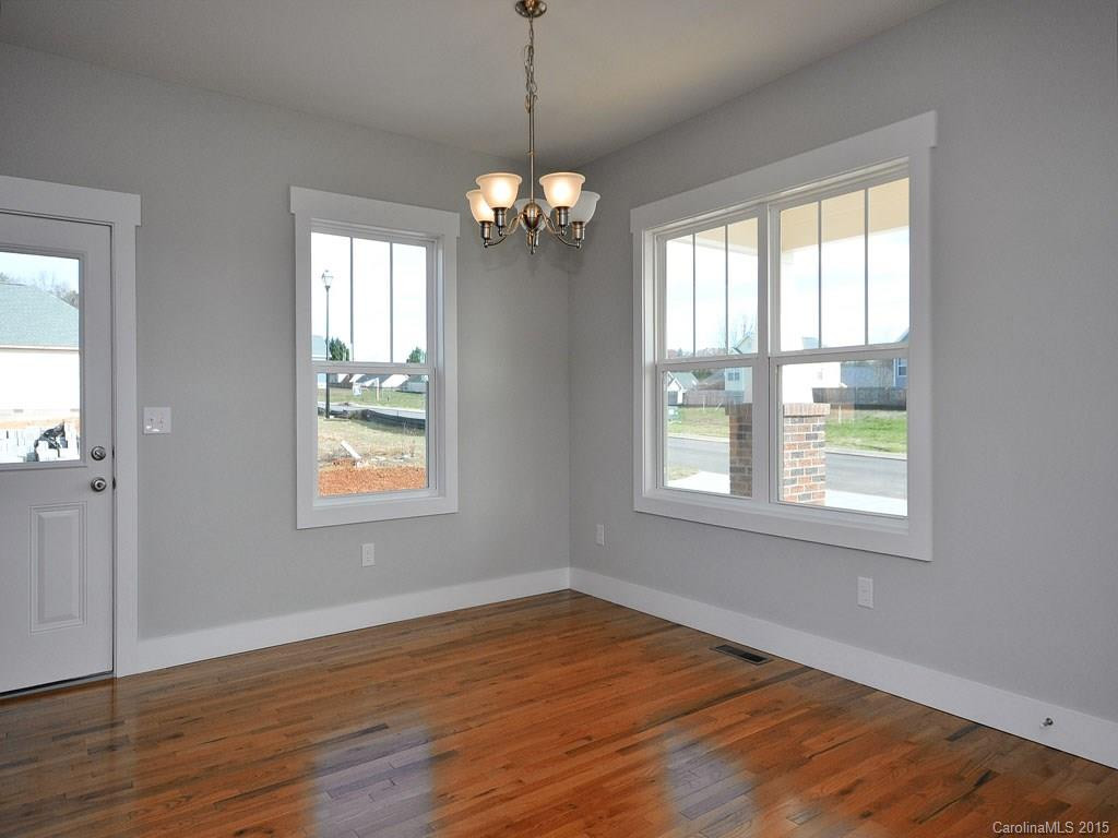 33 HYDE PARK PL, LOT 44 - Photo 3