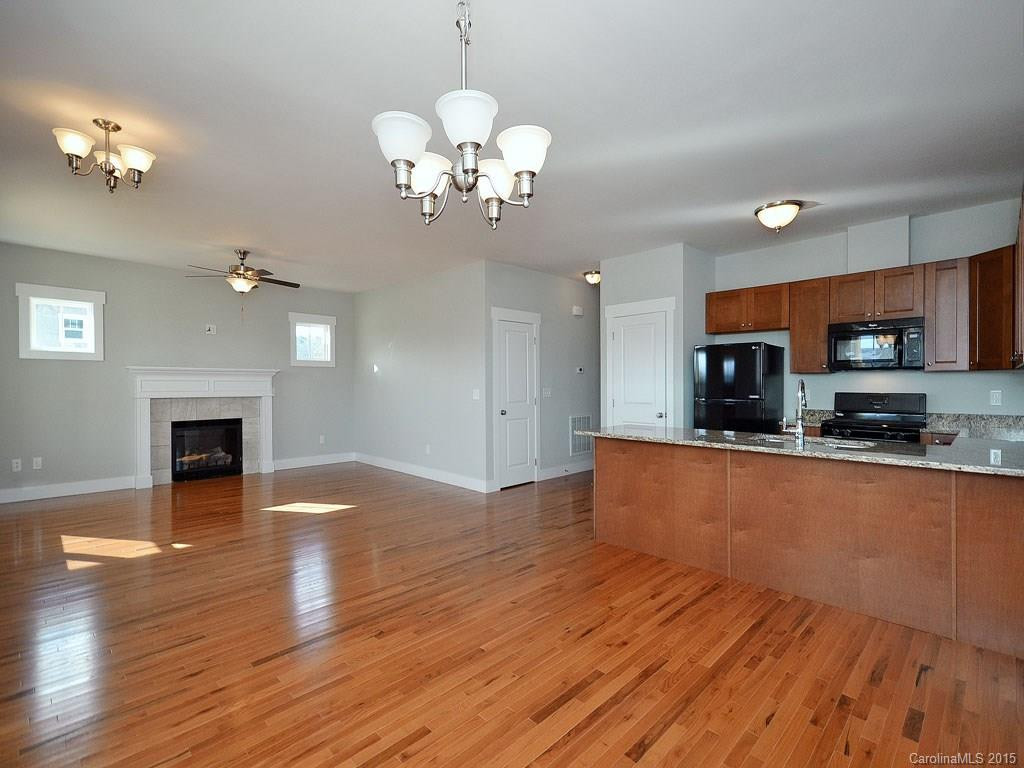 33 HYDE PARK PL, LOT 44 - Photo 4