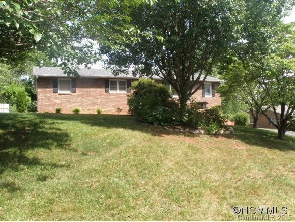 30 Fieldcrest Circle