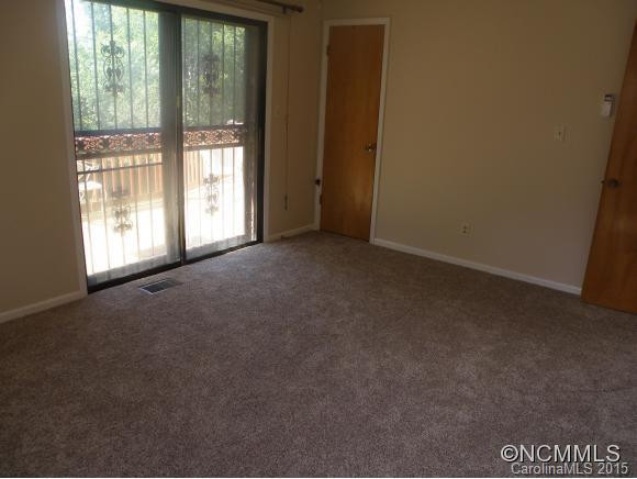 30 Fieldcrest Circle - Photo 12