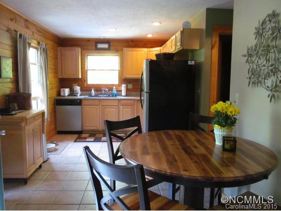 215 Heartland Lane - Photo 2