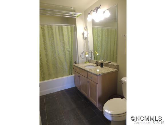 190 Broadway St. unit 305 - Photo 8