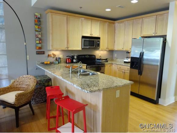 190 Broadway St. unit 305 - Photo 9