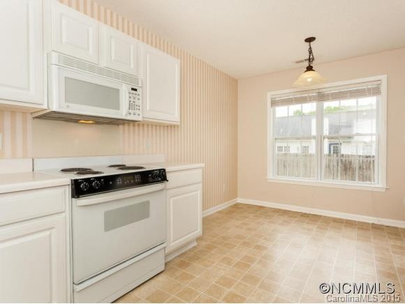 31 Misty Valley Rd - Photo 11