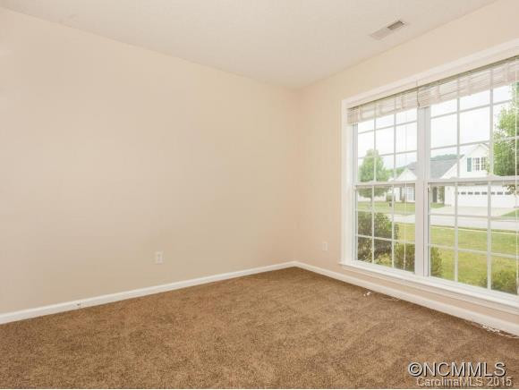31 Misty Valley Rd - Photo 17