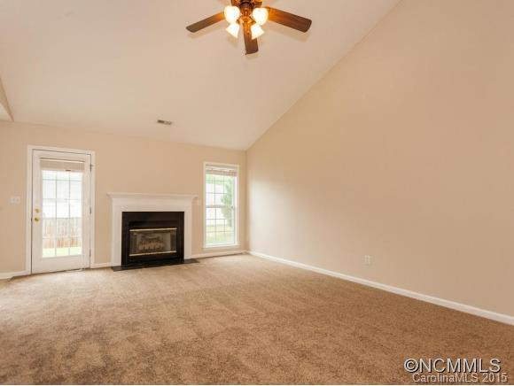 31 Misty Valley Rd - Photo 5