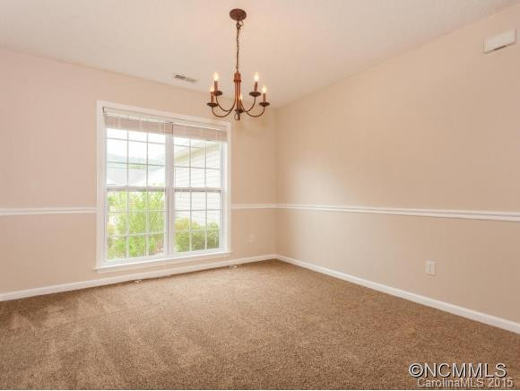 31 Misty Valley Rd - Photo 8