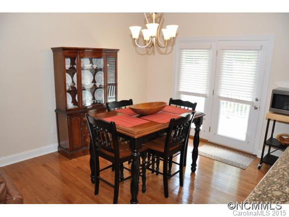3 Sweetwater Oakes Dr - Photo 8
