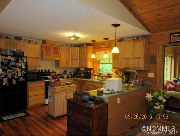 725 Faircrest Lane - Photo 6