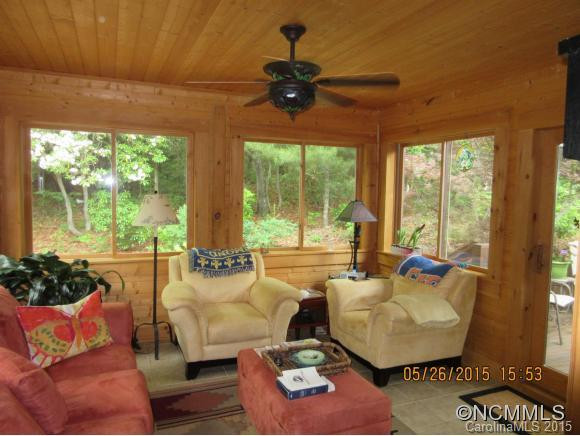 725 Faircrest Lane - Photo 7