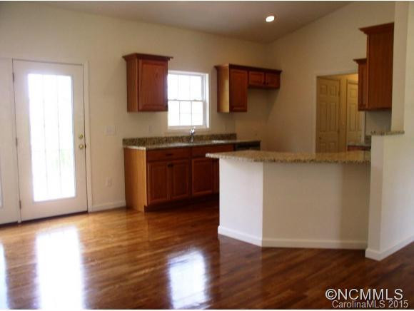 211 Fates Circle - Photo 4