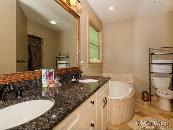 17 Oak Springs Drive - Photo 14
