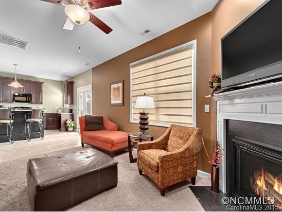 107 CHOWAN DRIVE - Photo 3