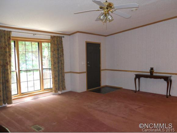 329 Henderson Drive - Photo 6