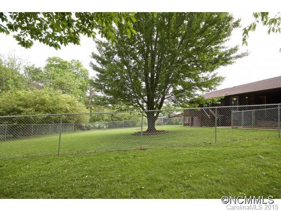 101 Clark Street - Photo 14