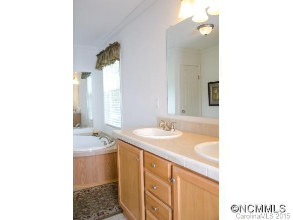 70 Old Bee Tree Road - Photo 10