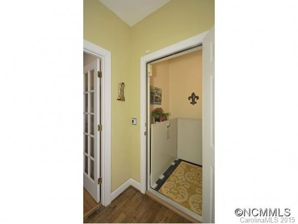 70 CARRIAGE HIGHLANDS COURT - Photo 18