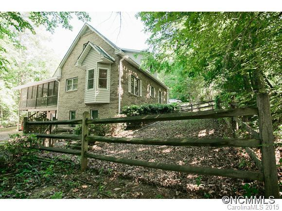 233 Woodland Ct - Photo 4