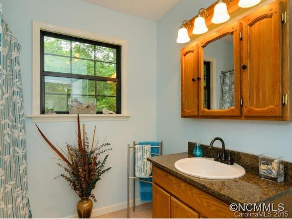 104 Wildflower Cove - Photo 18
