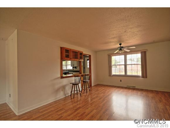 140 Cherry - Photo 4