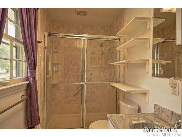 140 Cherry - Photo 10