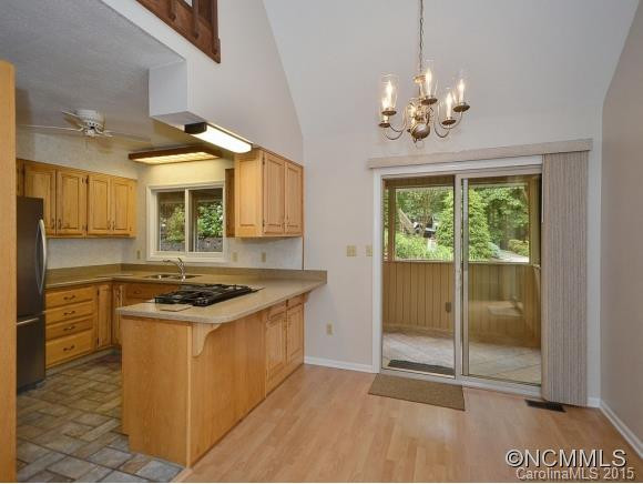 8 MUIRFIELD COURT - Photo 5