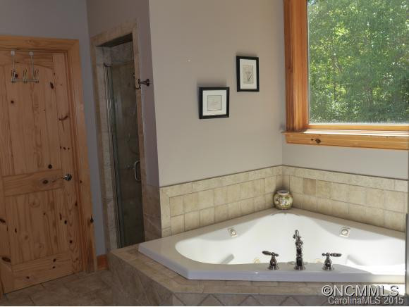 11 Maple Cove Drive - Photo 13
