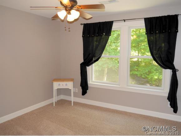 11 Maple Cove Drive - Photo 15