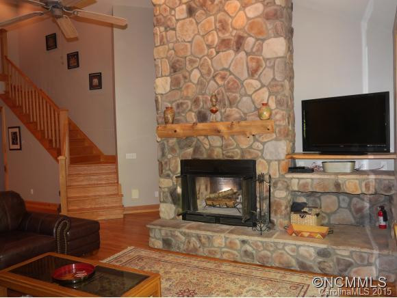 11 Maple Cove Drive - Photo 9