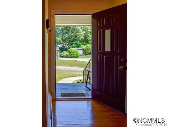 314 Oklawaha Circle - Photo 2