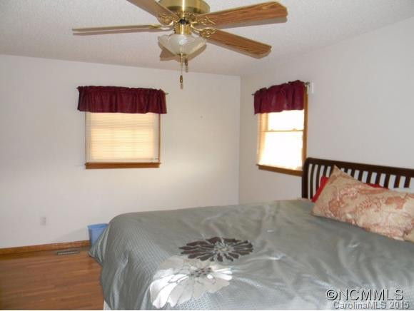 73 RIVERCREST COURT - Photo 4