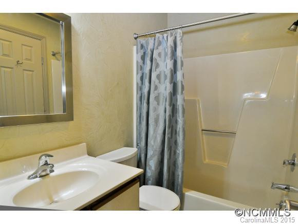 1801 Abbey Circle - Photo 9