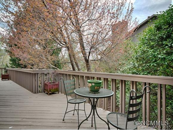 28 Ridgeview Drive - Photo 12