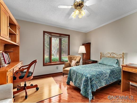 28 Ridgeview Drive - Photo 10